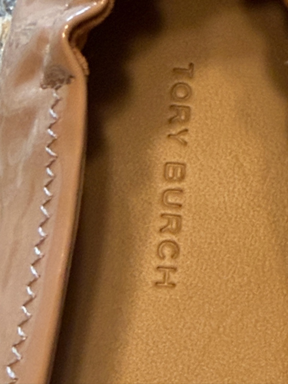 Tory Burch Nude Patent Leather Logo Ballet Flats - Picture 5 of 6